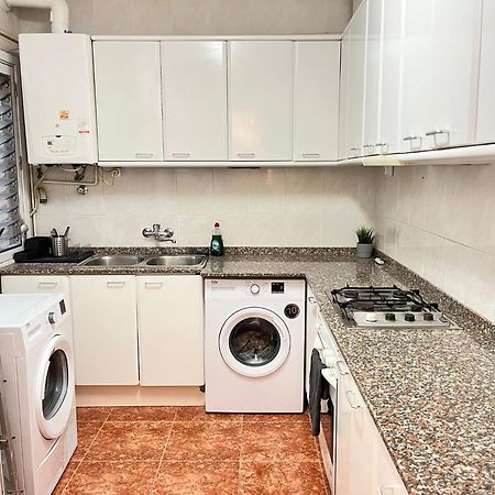 Hostel Blai Barcelona Zewnętrze zdjęcie